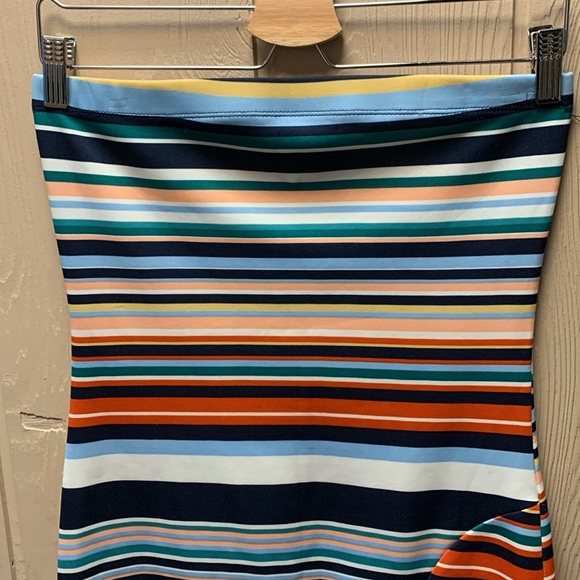 Derek Heart Dress - Picture 3 of 10